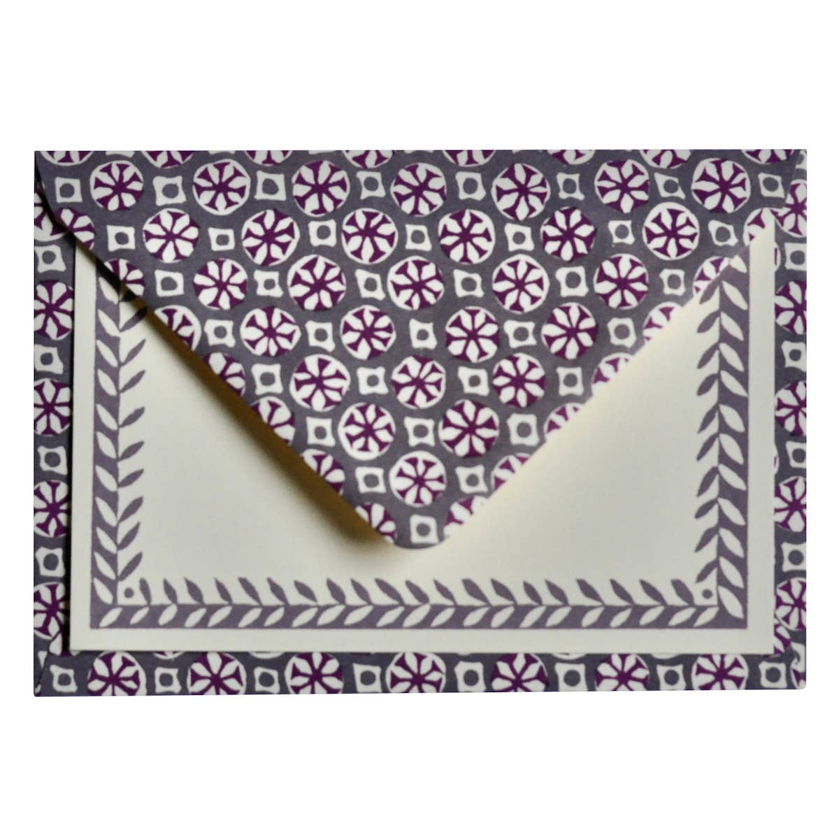 10 Postcards with Patterned Border in French Lavender