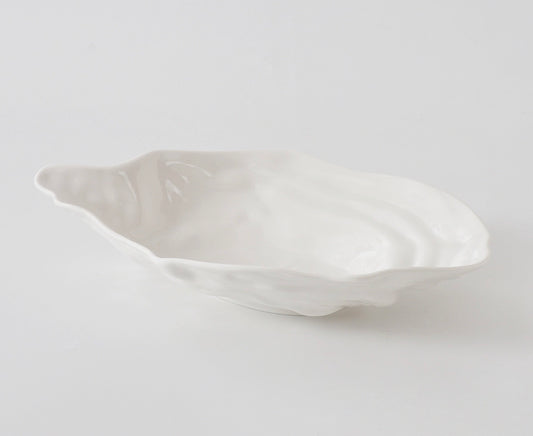 Oyster Shape Bowl in Melamine, White Gloss: 3 Size Options