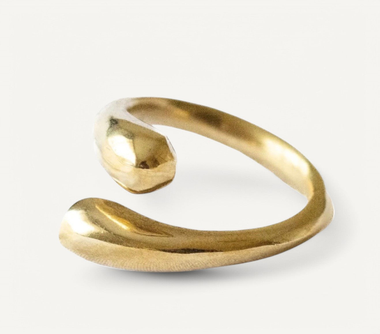 Sana Brass Double End Ring Overlapping