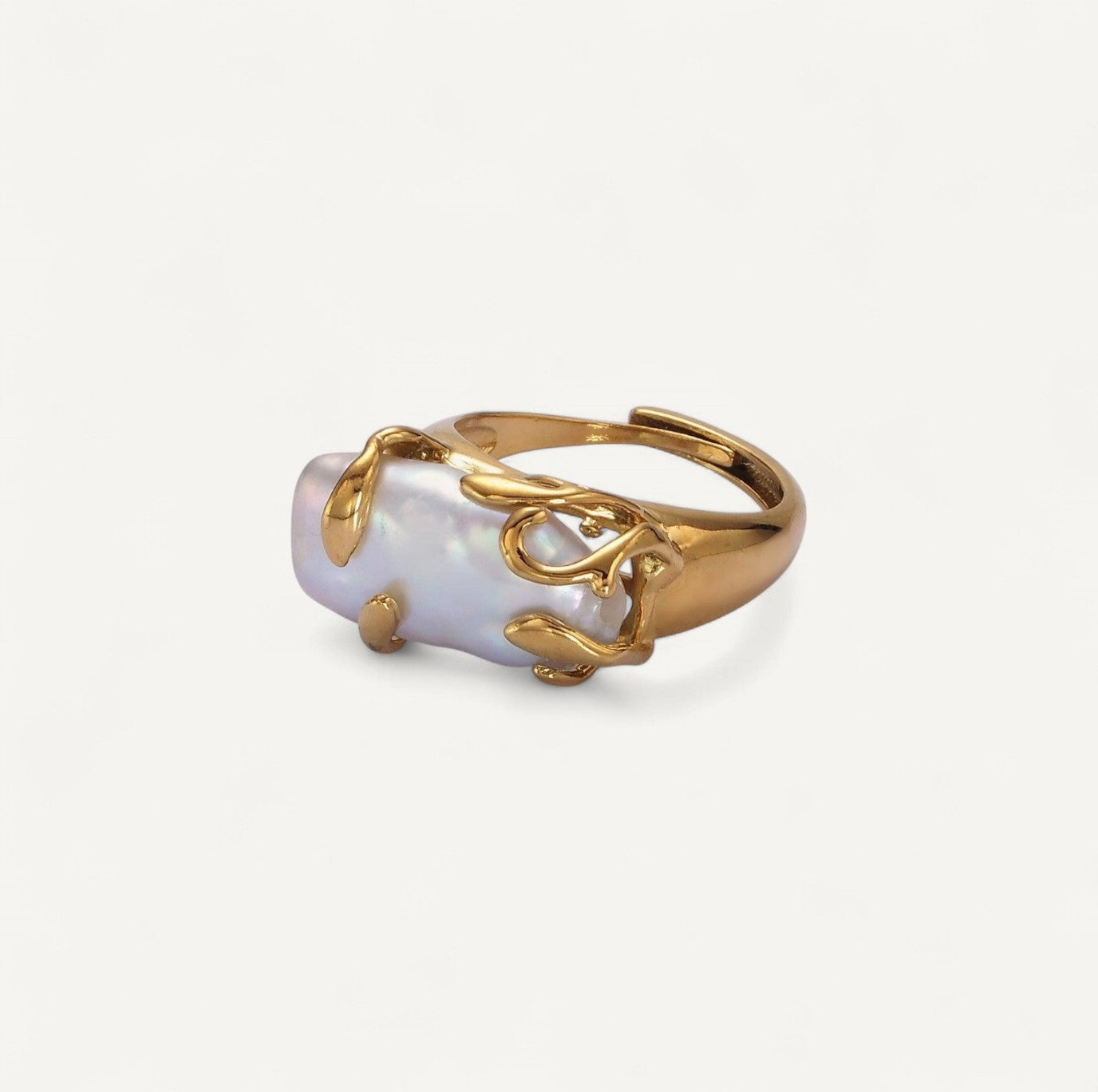 Gold Filled Brass Baroque Style Freshwater Pearl Molten Ring