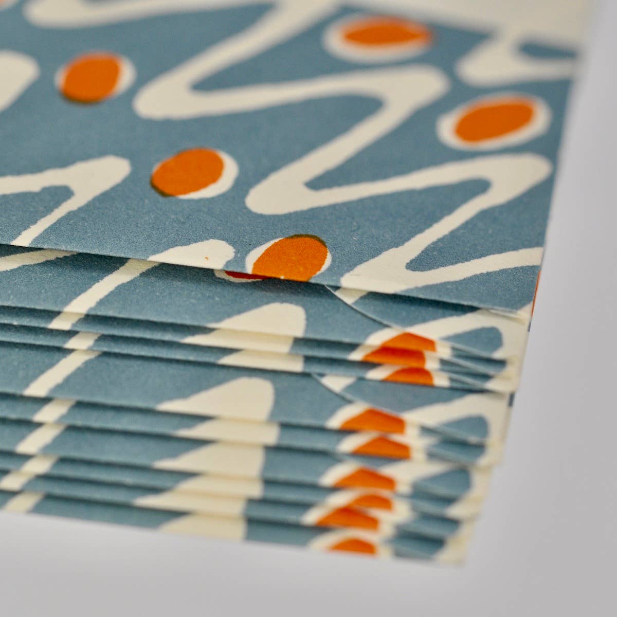 Packet of Ten Patterned Envelopes Charleston Ripple