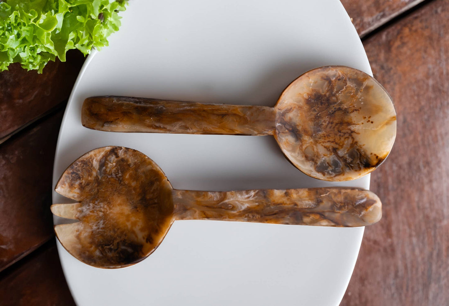 Tortoiseshell Salad Servers Set of 2
