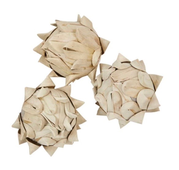 Artichoke Handmade from Dried Natural Palm Leaf 3" Round