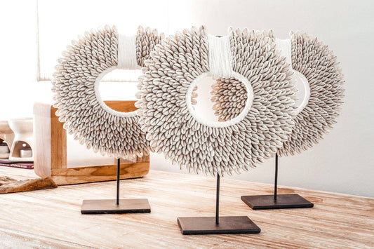 Decorative Cowrie Shell Stand