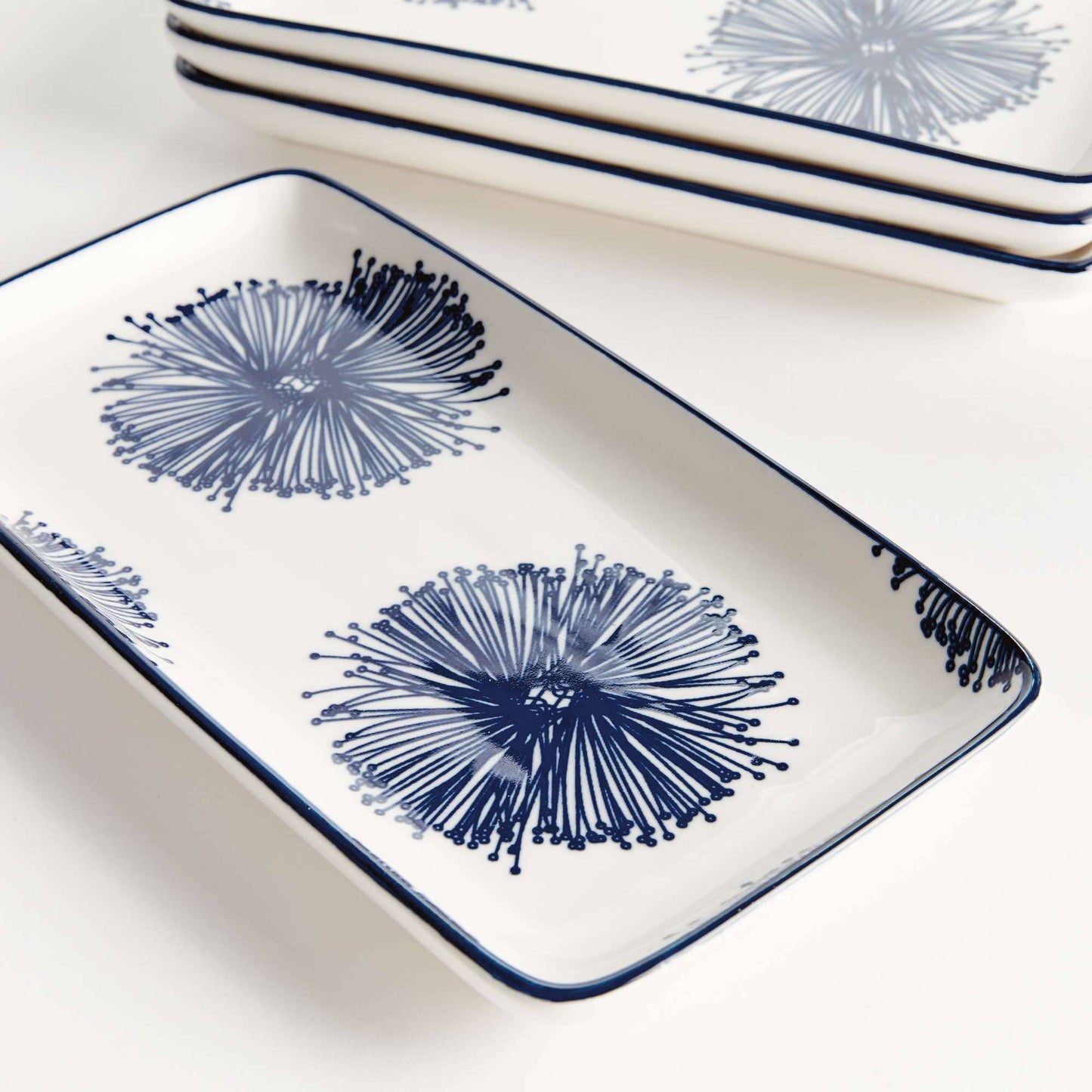 Stria Starburst 8" Trays - Dark Blue/White Ceramic