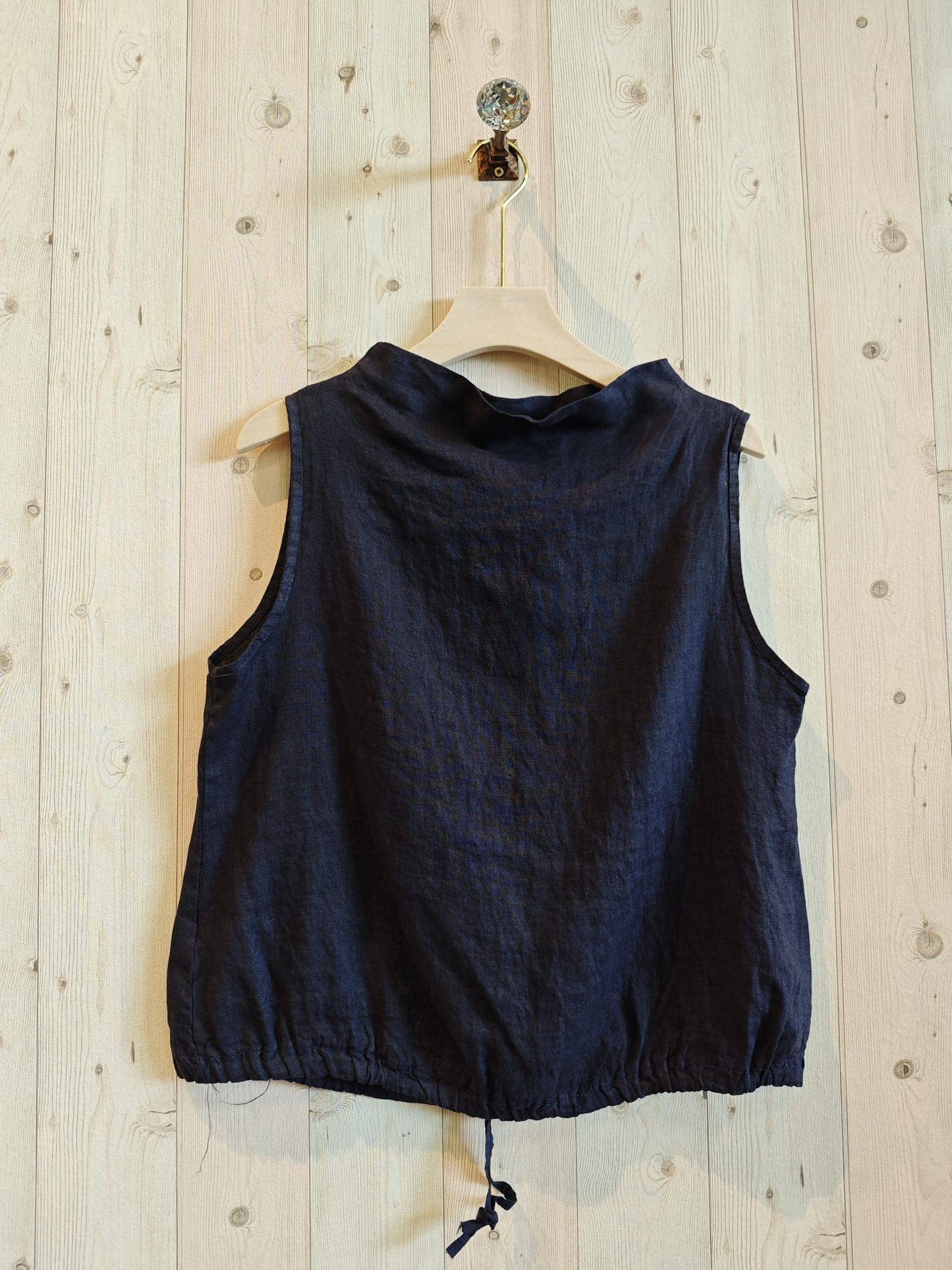 Linen Boatneck Sleeveless Blouse, 100% Linen, Made in Italy