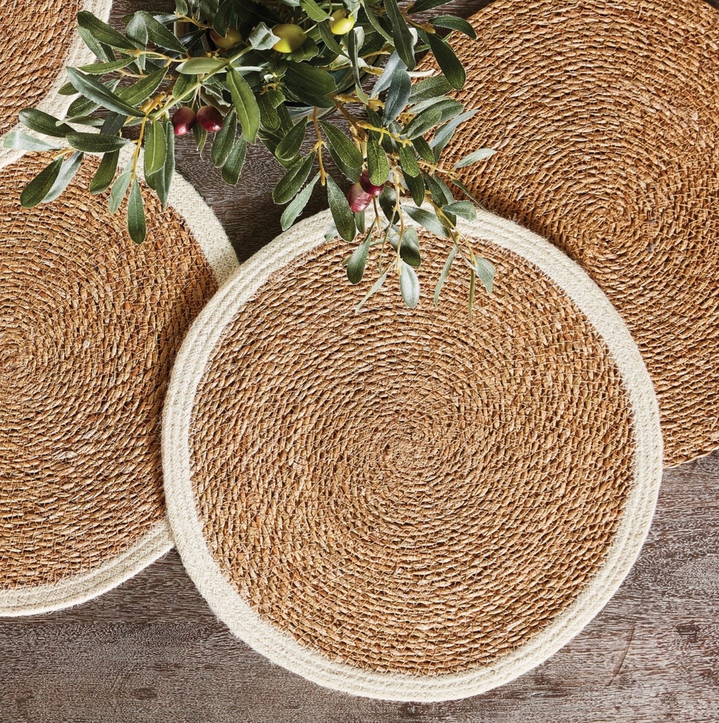 Jute Round Cream Edge Placemat Natural Edge