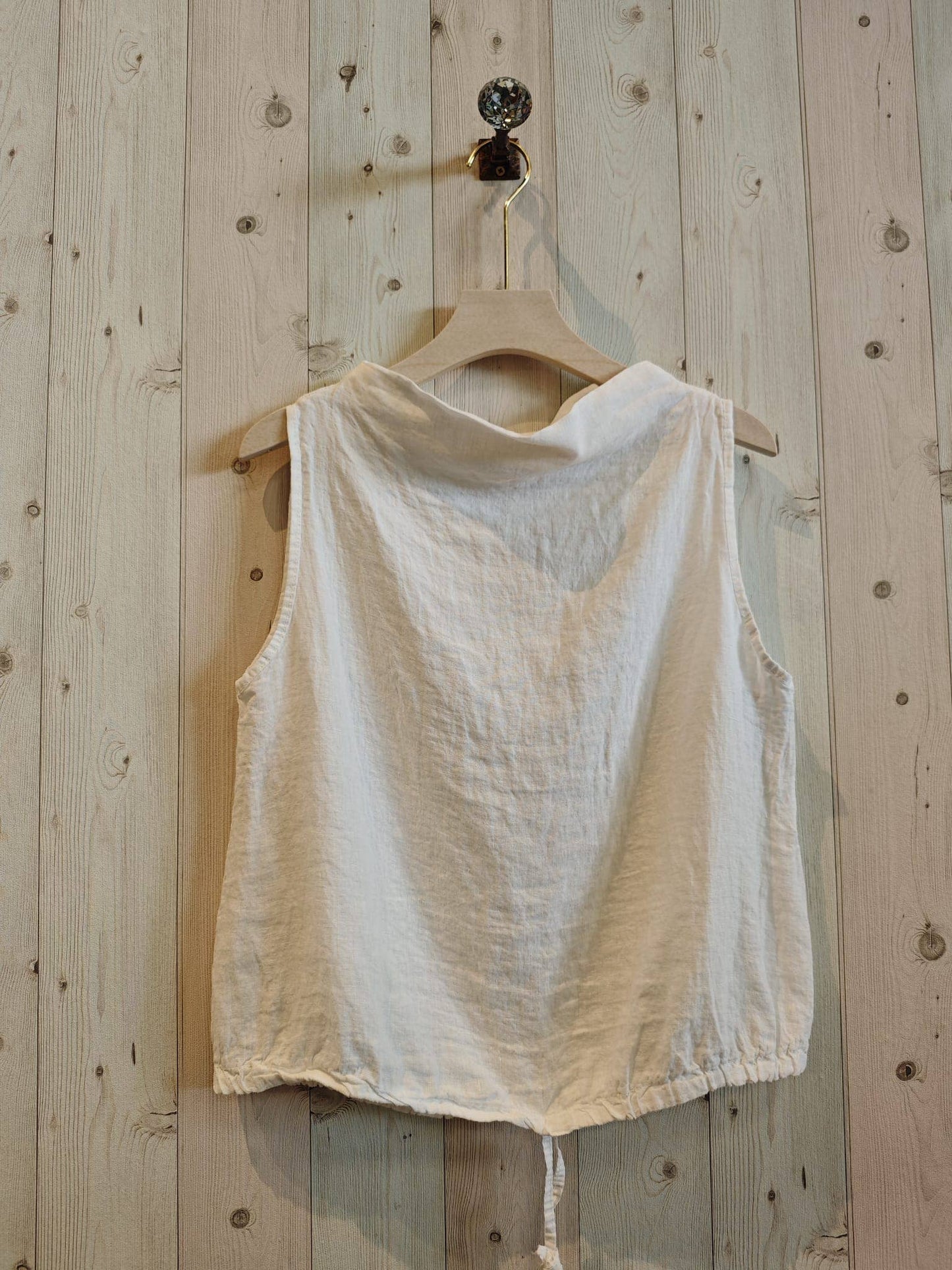 Linen Boatneck Sleeveless Blouse, 100% Linen, Made in Italy